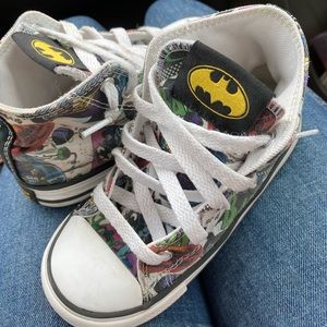 Marvel converse kids size 10